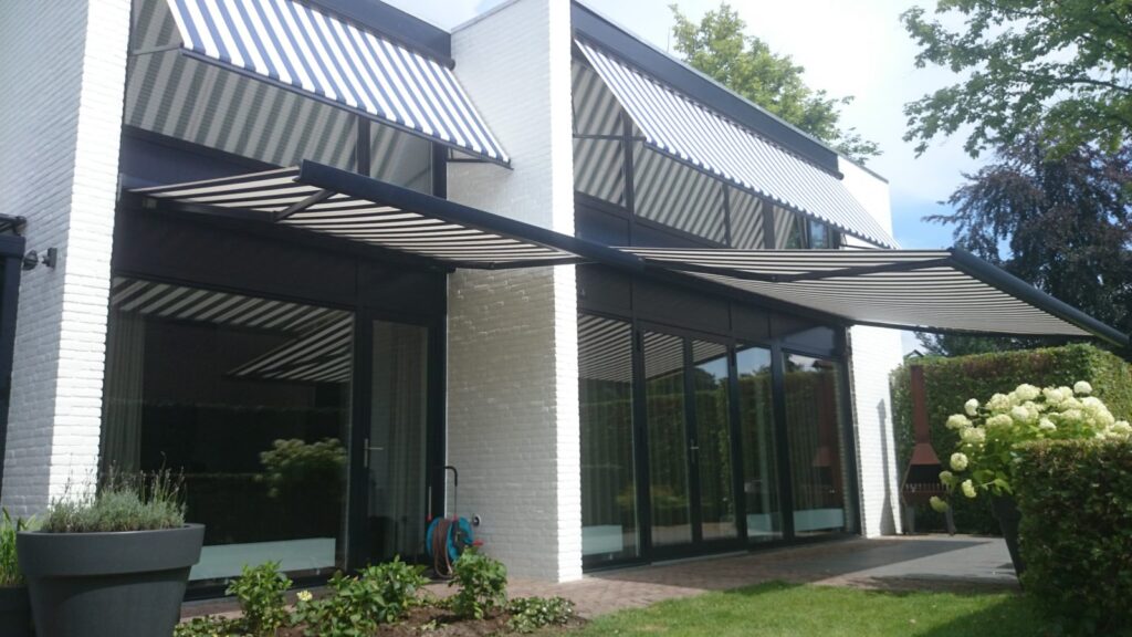 zelf-samenstellen-knikarmscherm-zonwering-suncircle-1024x576